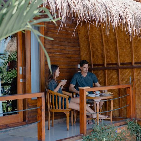 Sundi Ocean Bungalow By Abm Toyapakeh Eksteriør bilde