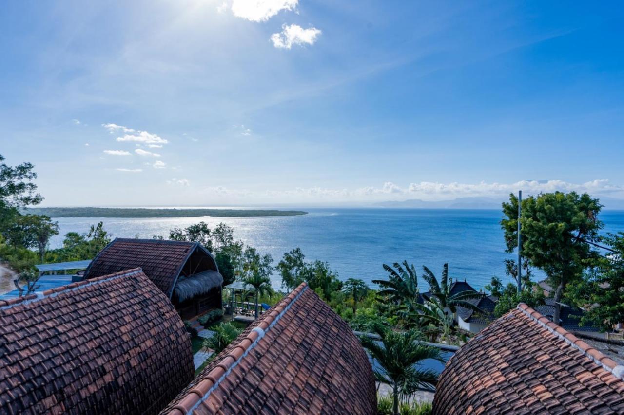 Sundi Ocean Bungalow By Abm Toyapakeh Eksteriør bilde